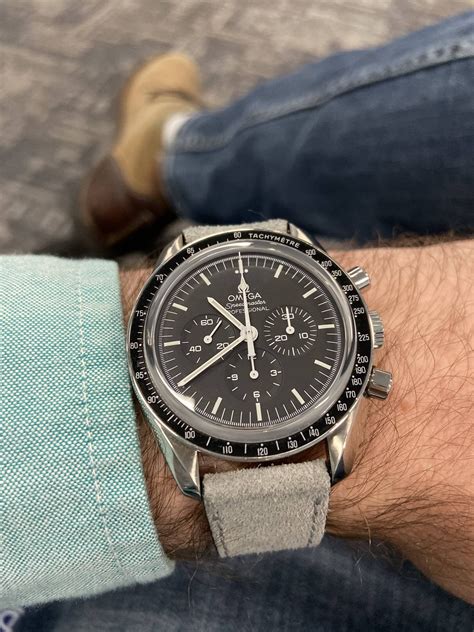 omega speedmaster automatic sapphire sandwich.